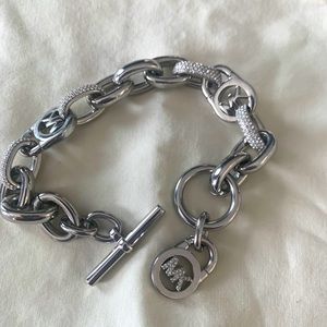 Michael Kors chunky link bracelet
